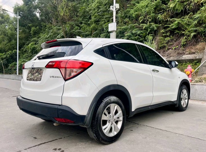 广州15年本田缤智7