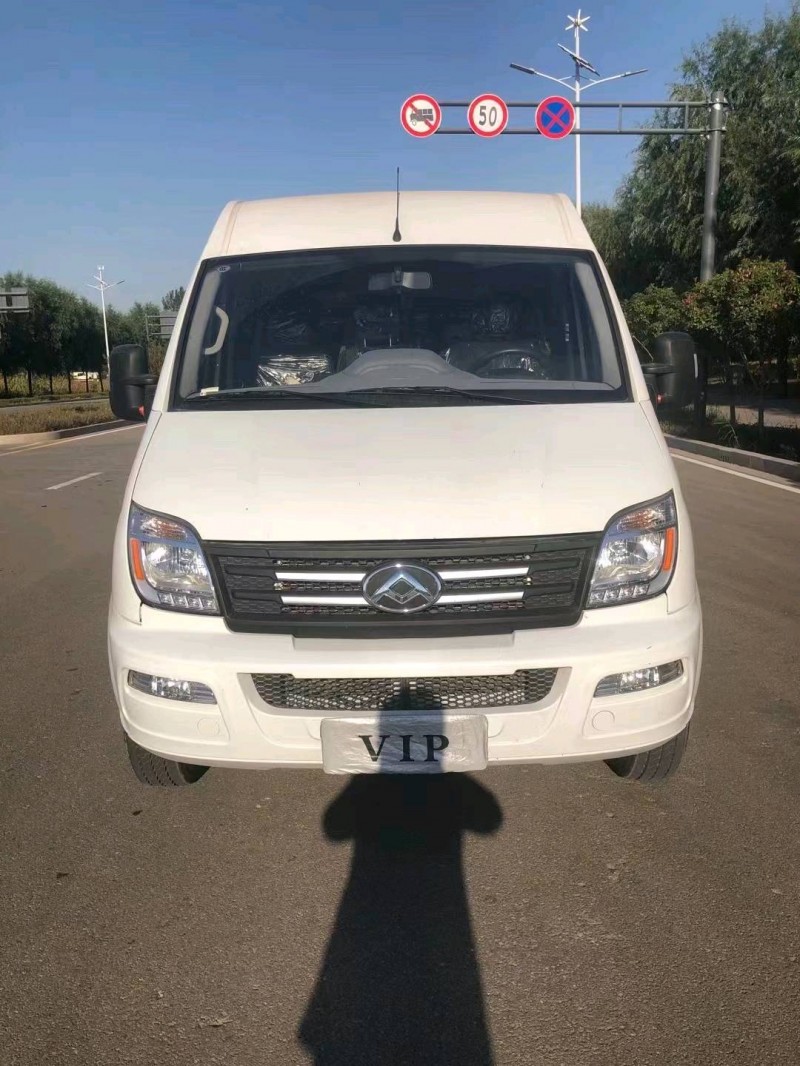 枣庄22年大通V801