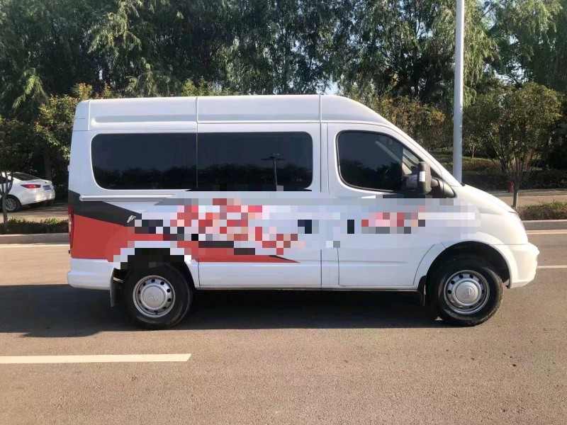 枣庄22年大通V808