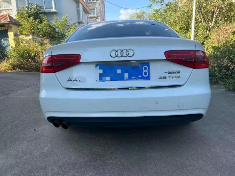 济宁13年奥迪A4L6