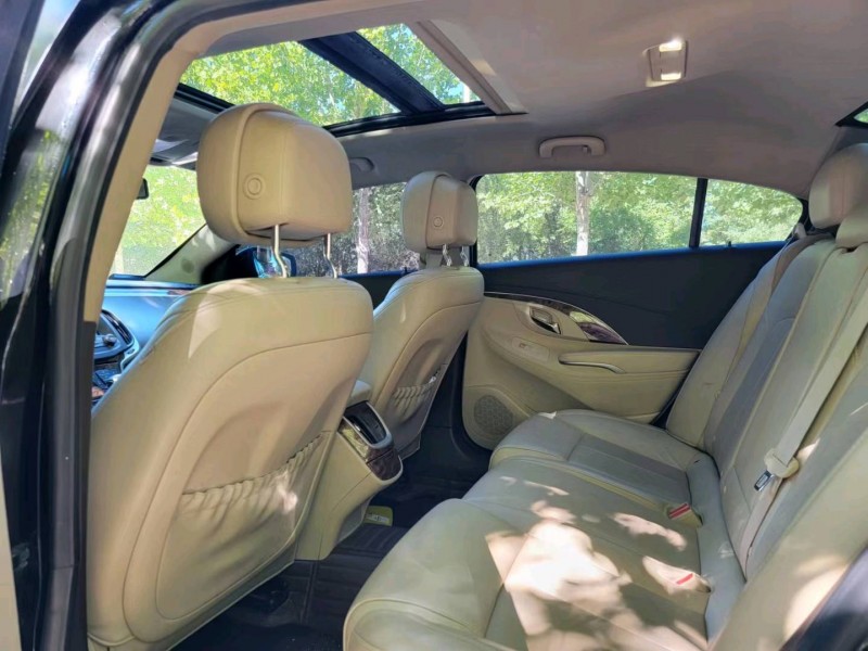 青岛13年别克君越3