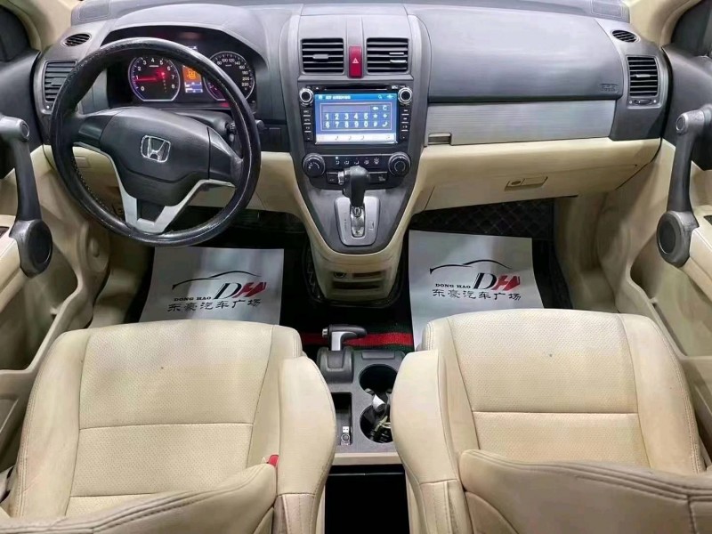 济宁11年本田CRV5