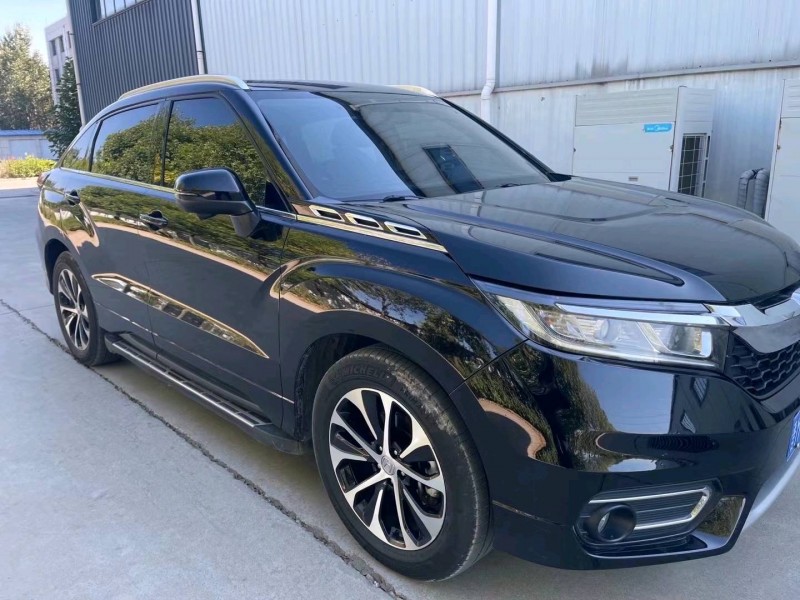 济南17年本田冠道8