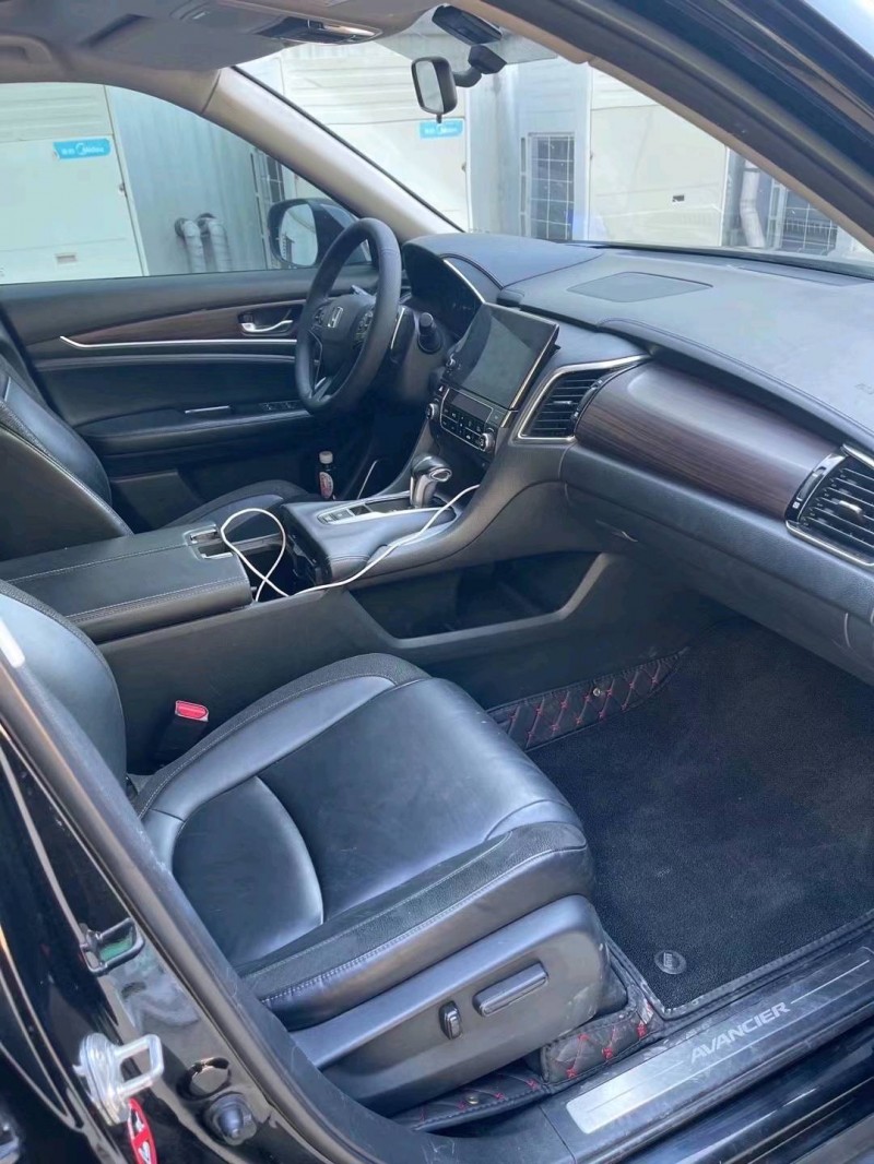 济南17年本田冠道4