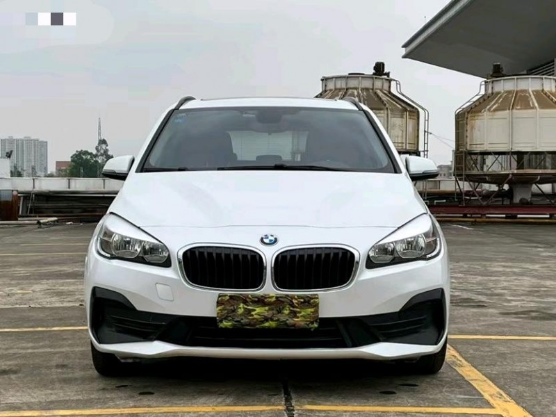 东莞19年宝马2系1