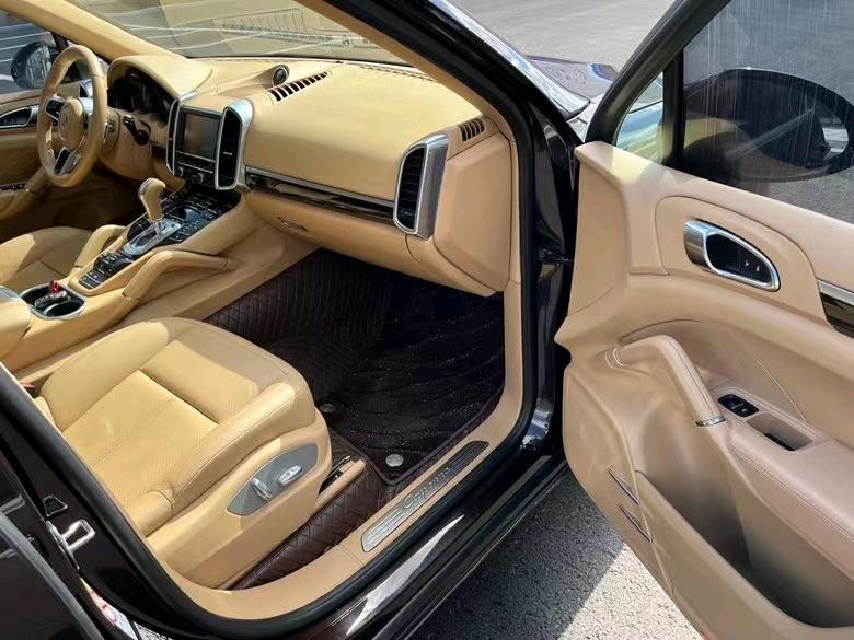 盐城16年保时捷卡宴4