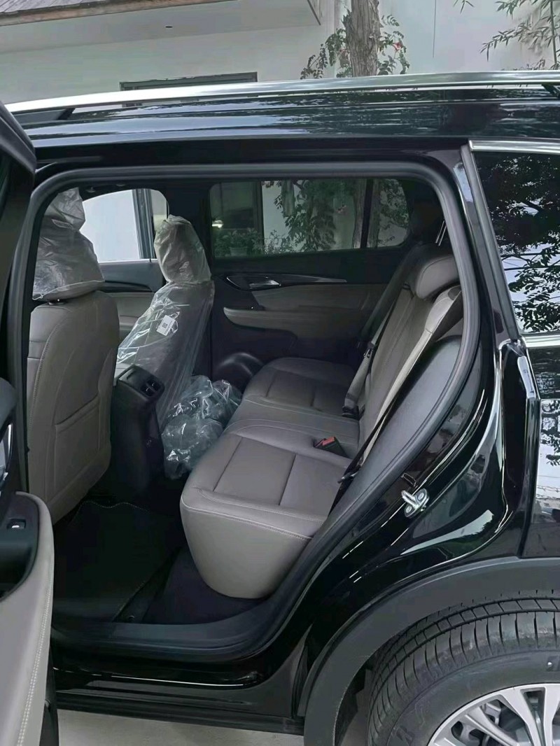 石家庄22年别克昂科威5