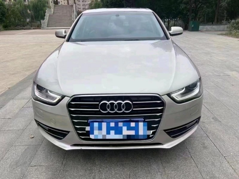 济宁16年奥迪A4L1