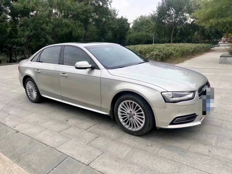 济宁16年奥迪A4L2