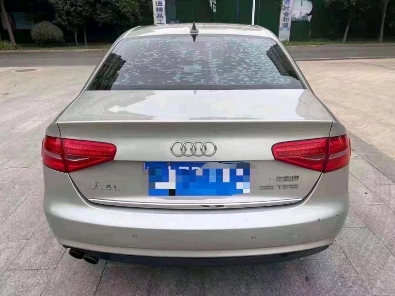 济宁16年奥迪A4L4