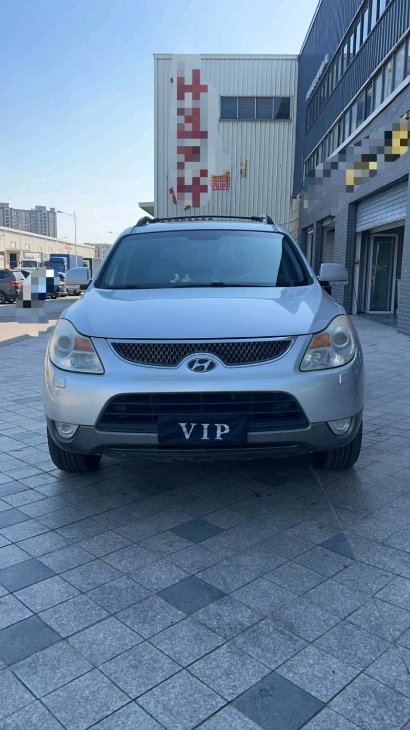 东莞09年现代维拉克斯1