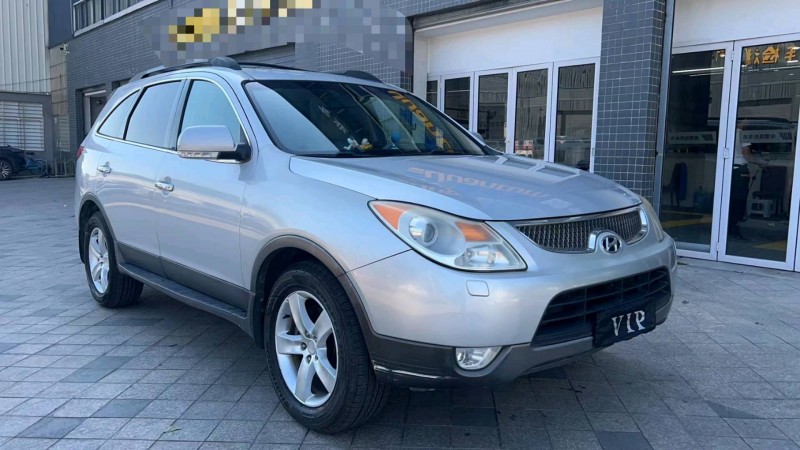 东莞09年现代维拉克斯3