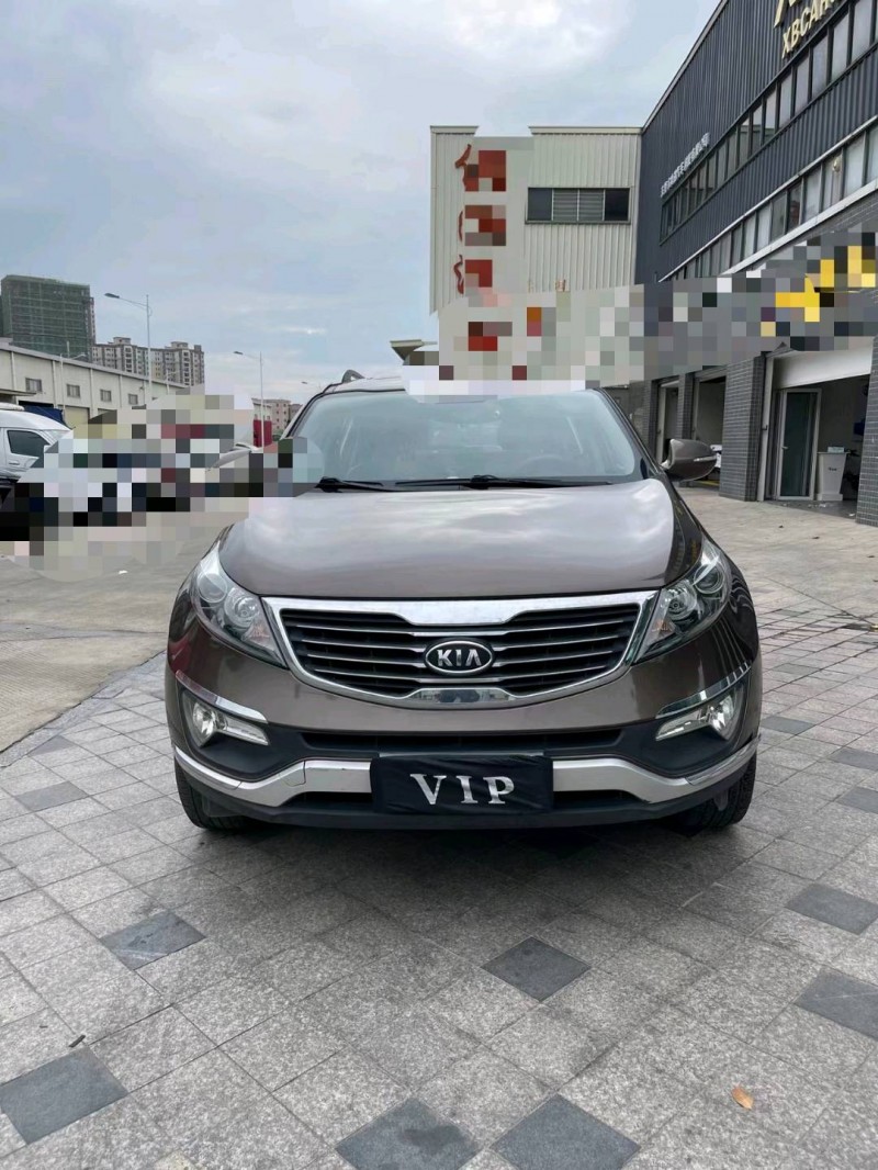 东莞12年起亚智跑9