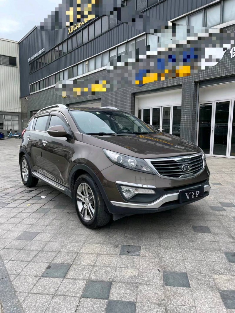 东莞12年起亚智跑8