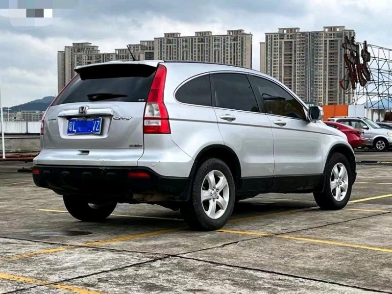 东莞07年本田CRV8
