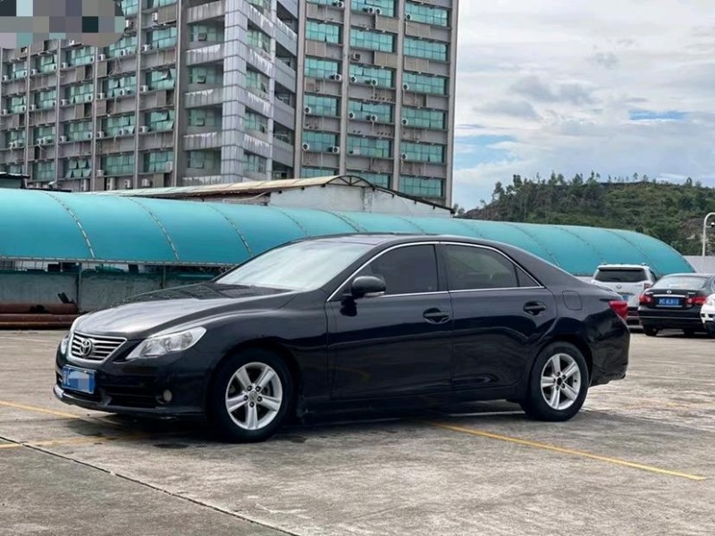 东莞11年丰田锐志3