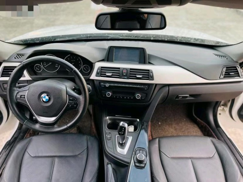 东莞14年宝马3系GT3