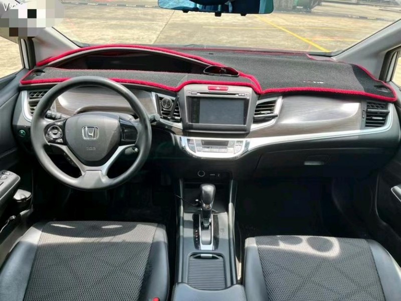 东莞14年本田杰德5