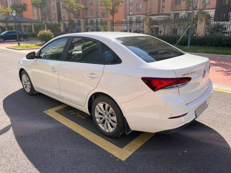 徐州21年别克英朗7