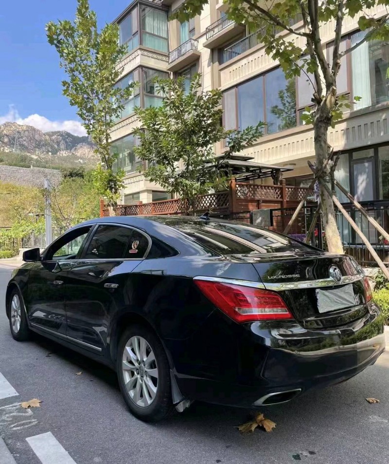 青岛14年别克君越3