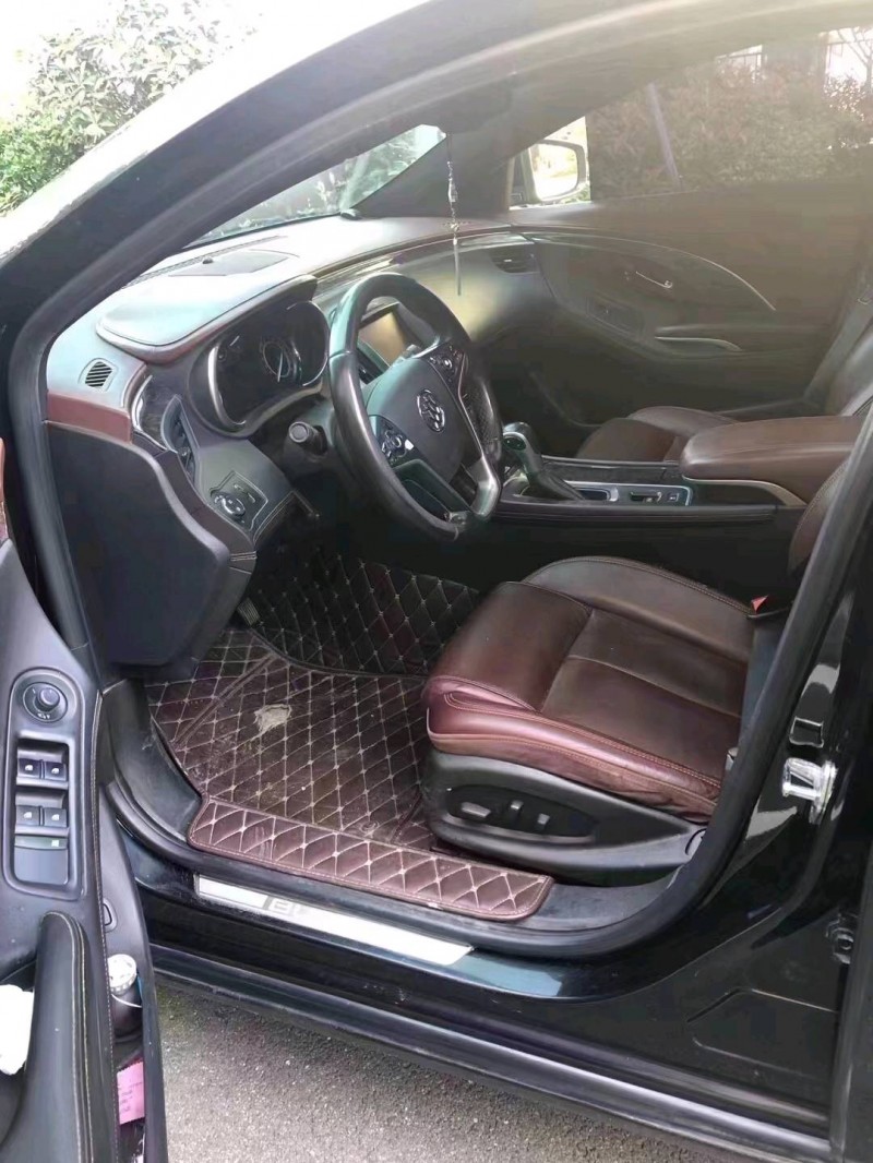 青岛14年别克君越8