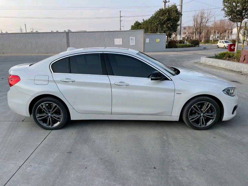 徐州18年宝马1系3