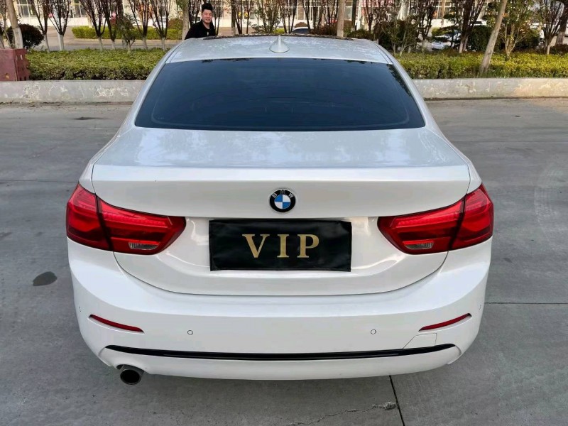 徐州18年宝马1系1