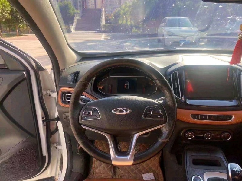 济宁17年奇瑞瑞虎77