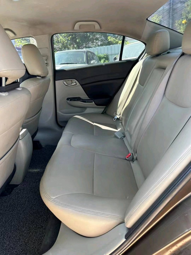 广州14年本田思域5