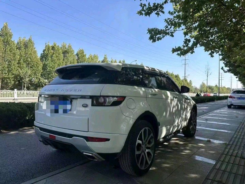 东营14年路虎极光3