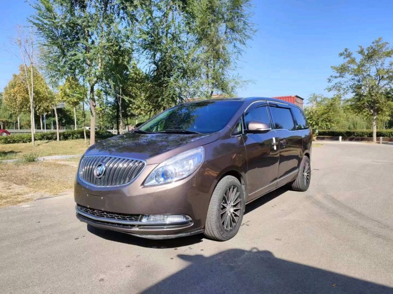 枣庄16年别克GL88