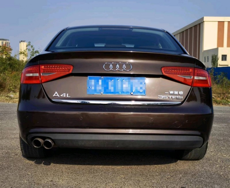 北京15年奥迪A4L4