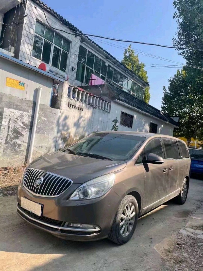 枣庄12年别克GL82