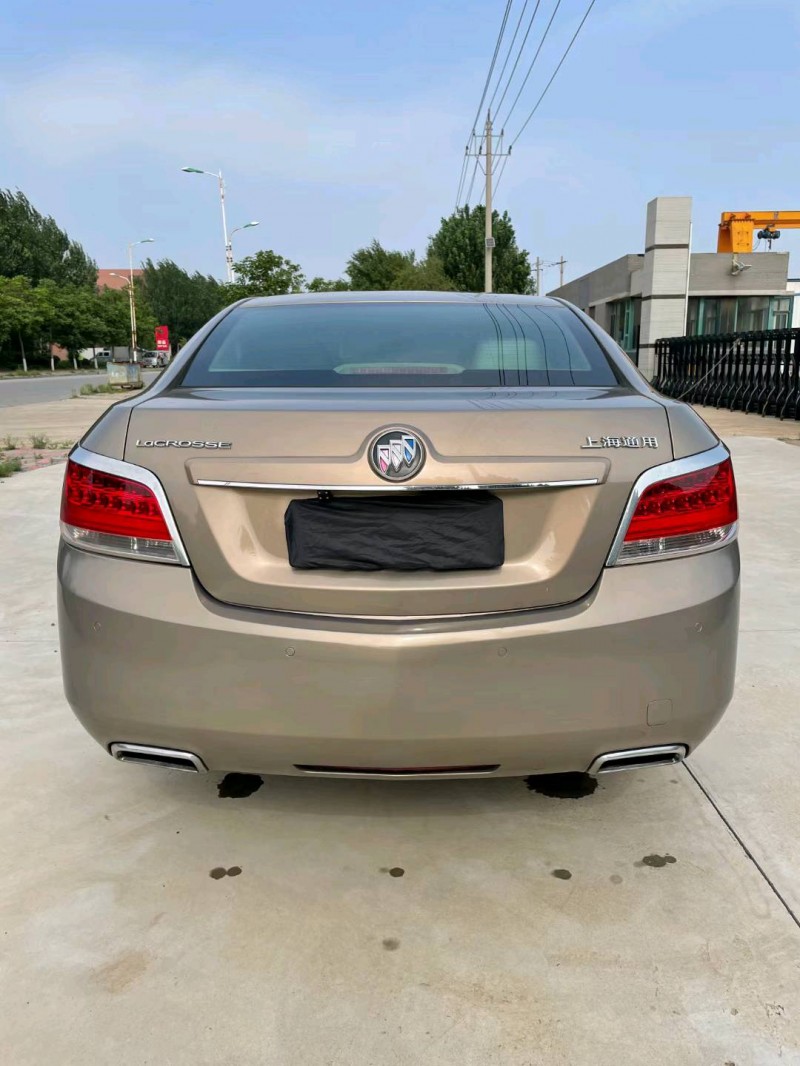 沈阳12年别克君越4