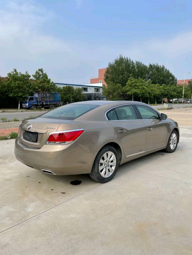 沈阳12年别克君越6