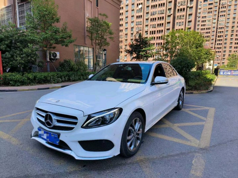 宜春17年奔驰C2