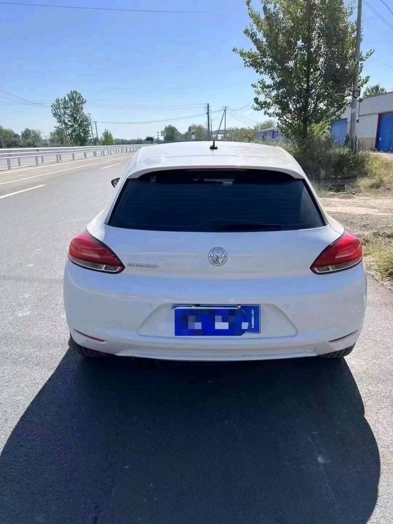 济宁13年大众尚酷2