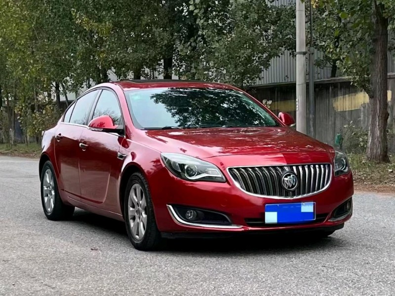 青岛16年别克君威2