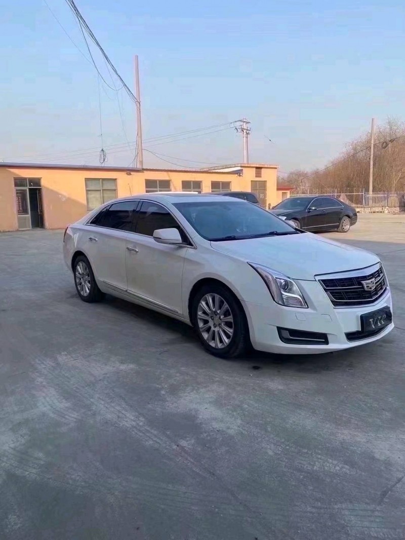 济宁16年凯迪拉克XTS7