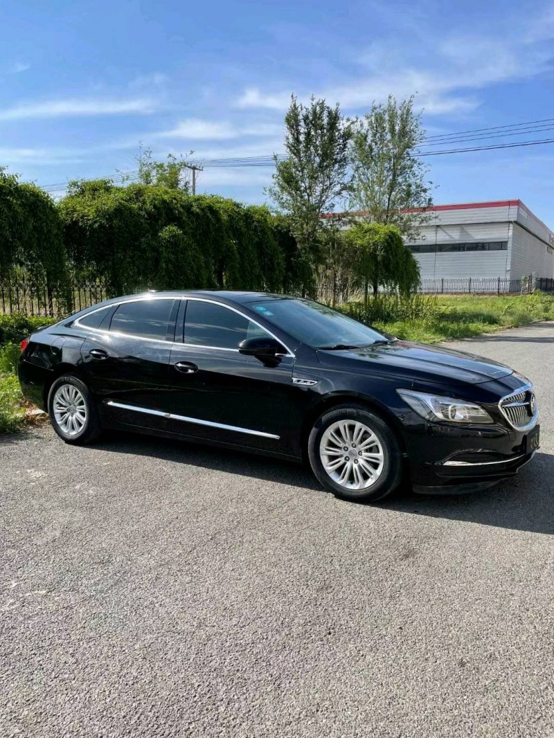 沈阳17年别克君越3