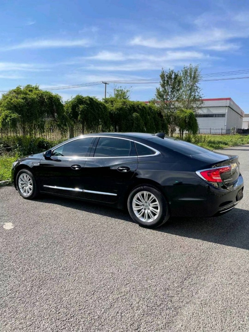 沈阳17年别克君越5