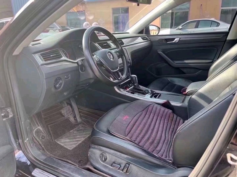 济宁17年大众帕萨特2