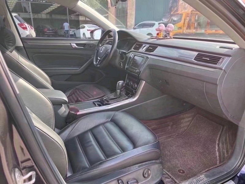 济宁17年大众帕萨特1