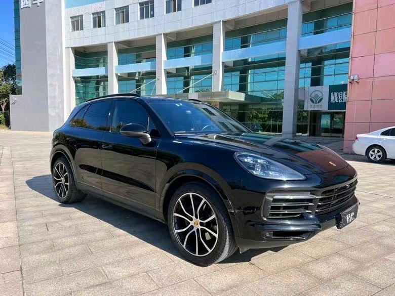 盐城19年保时捷卡宴8