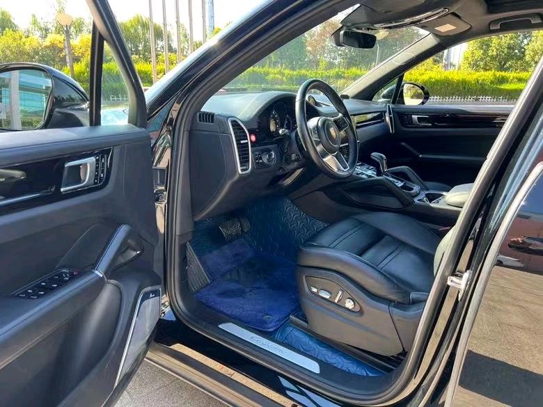 盐城19年保时捷卡宴6