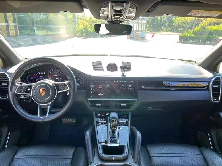 盐城19年保时捷卡宴3