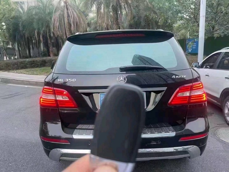 重庆12年奔驰ML7