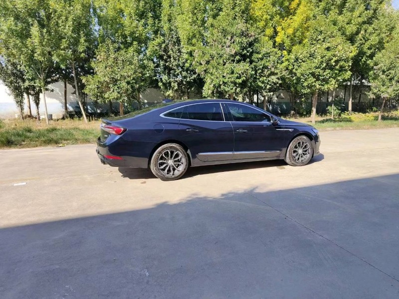 北京21年别克君越8