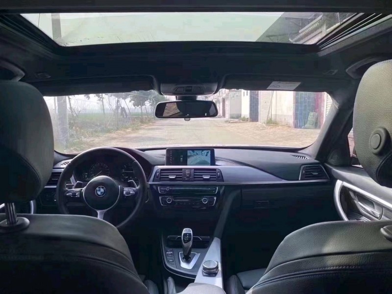 北京19年宝马3系5