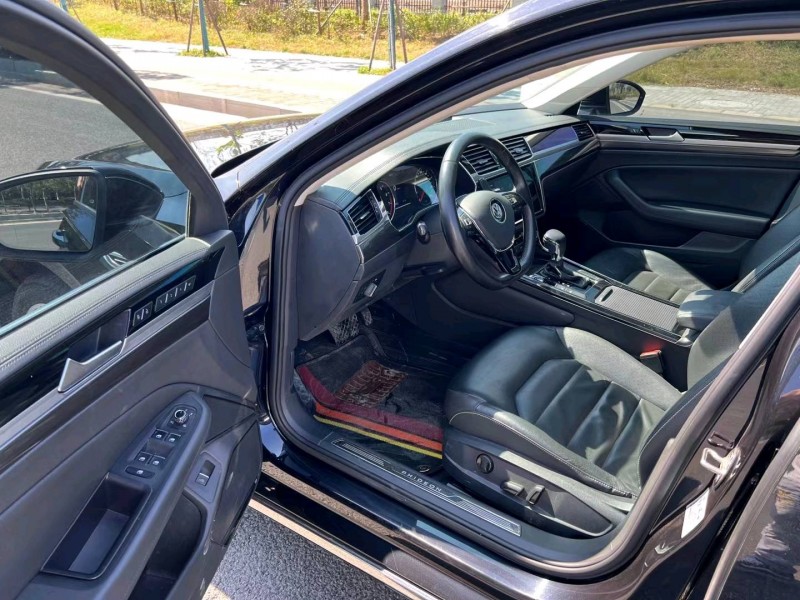 盐城19年大众辉昂6